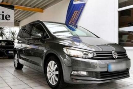 VW Touran 118.500 km 21.499 € Bremerhaven 27576