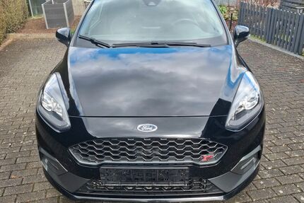 Ford Fiesta 117.421 km 13.100 &euro; Burglauer 97724