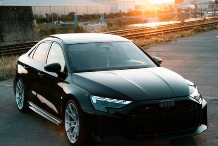 Audi RS3 15.000 km 66.000 &euro; Memmelsdorf 96117