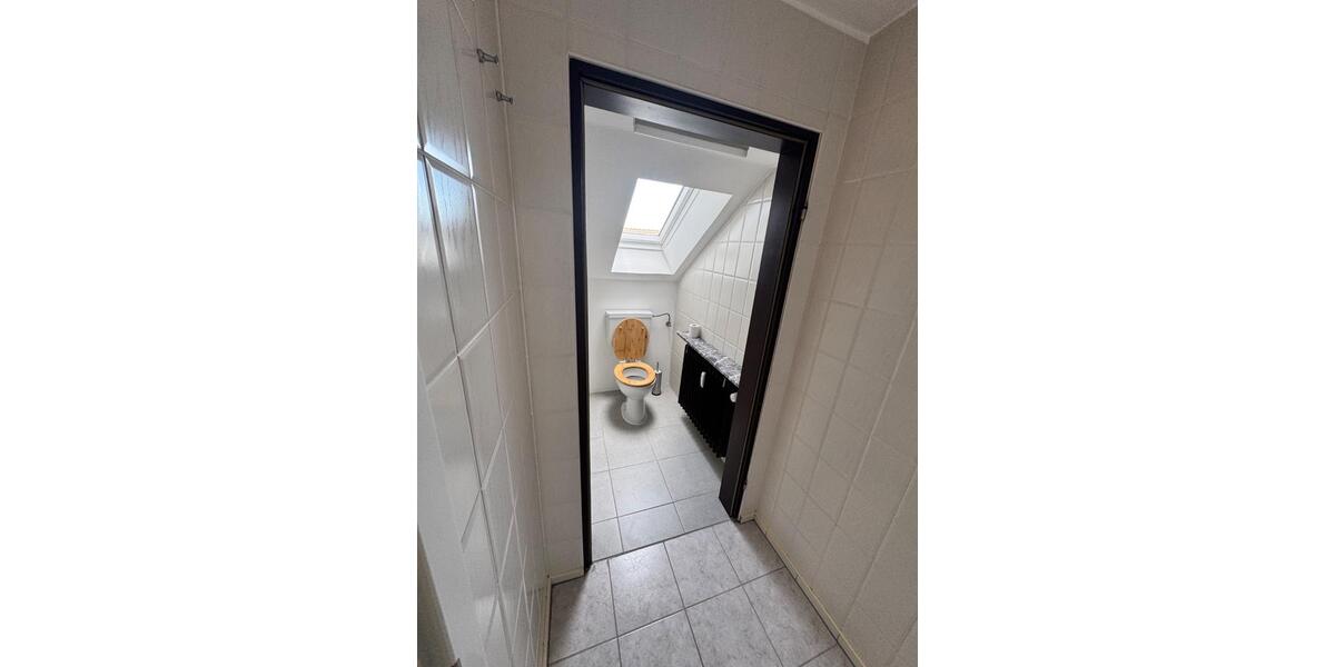 Dachgeschoßwohnung Werther (Westfahlen) - 2 Zimmer, 70 m&sup2;, 600&euro; | Angebot:26326032