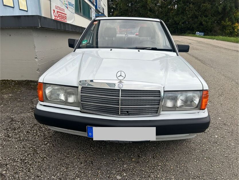 Mercedes-Benz 190 101.073 km 3.800 € Nürtingen 72622