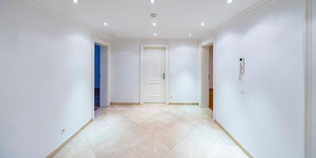 Doppelhaushälfte Meerbusch / Büderich Büderich - 7 Zimmer, 289 m&sup2;, 8.500&euro; | Angebot:23130337