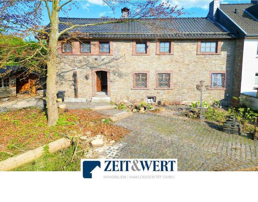 Haus zum Mieten in Stolberg-Zweifall 1.650 € 164 m²