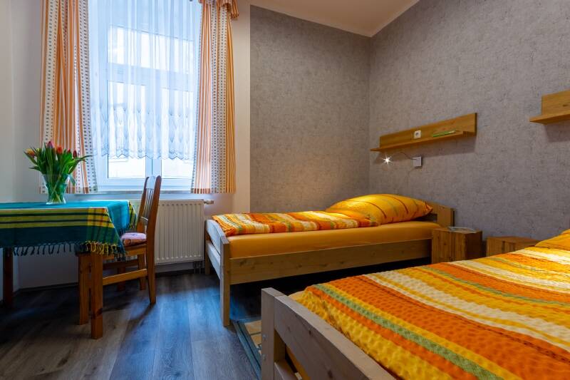 Mehrfamilienhaus, Wohnhaus Sebnitz - 1 Zimmer, 450 m&sup2;, 780.000&euro; | Angebot:25732586