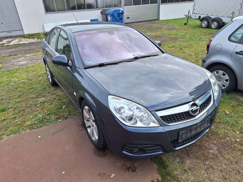 Opel Vectra 233.000 km 1.300 € Himbergen 29584