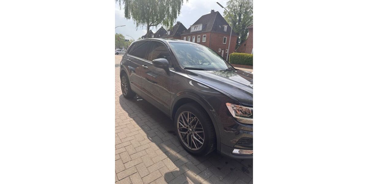 VW Tiguan 146.500 km 16.900 &euro; Rendsburg 24768