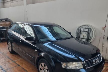 Audi A4 311.000 km 1.199 &euro; Oranienbaum-Wörlitz 06785