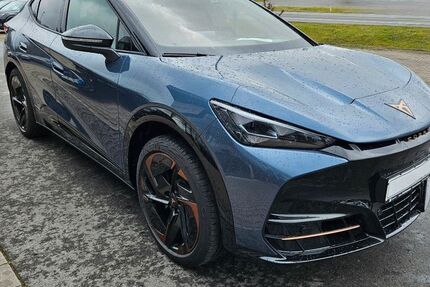 Cupra Tavascan 7.985 km 42.990 &euro; Bonn 53115