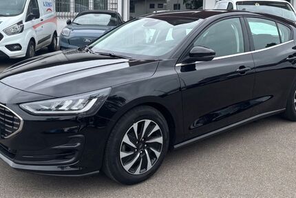 Ford Focus 88.980 km 14.980 &euro; Essingen 73457