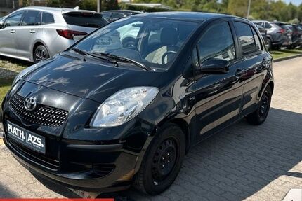 Toyota Yaris 258.328 km 1.990 &euro; Rostock 18059