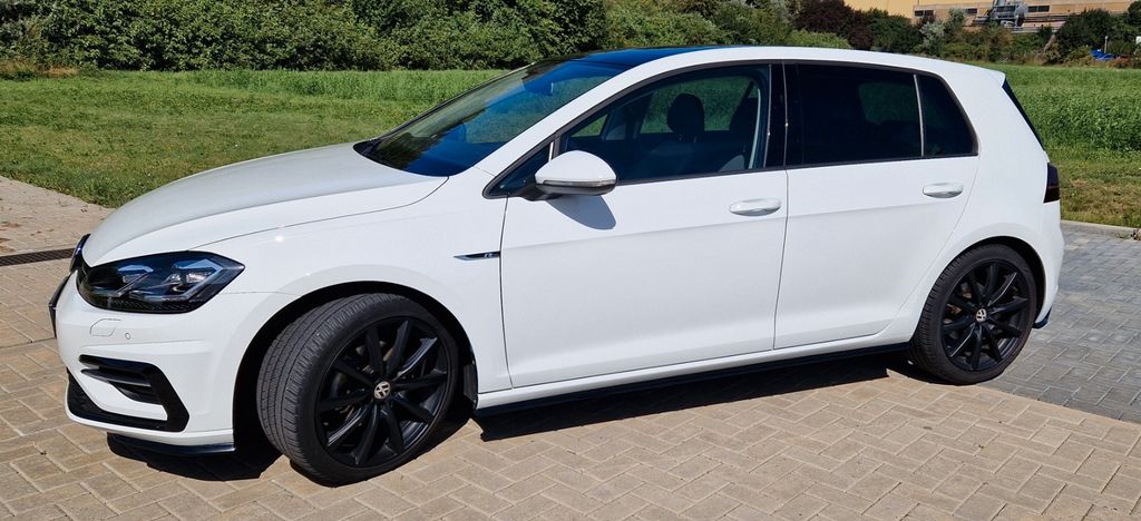 VW Golf 42.000 km 18.499 &euro; Büddenstedt 38372
