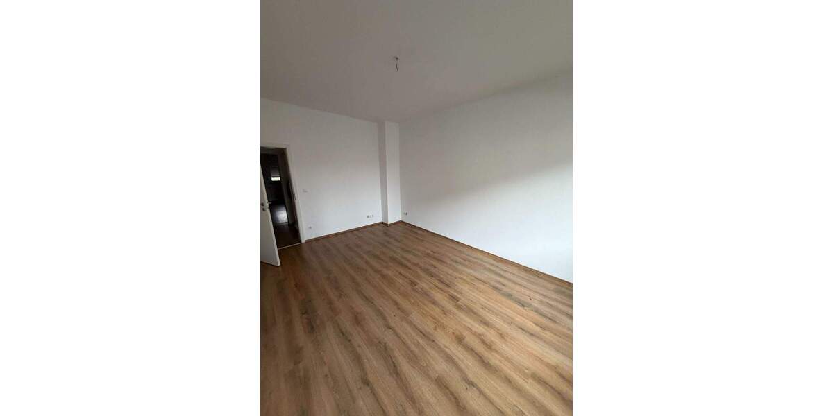Etagenwohnung Duisburg Mittelmeiderich - 3 Zimmer, 61 m&sup2;, 500&euro; | Angebot:25566064