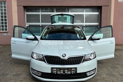 Skoda Rapid 71.850 km 11.670 &euro; Hamburg 20537
