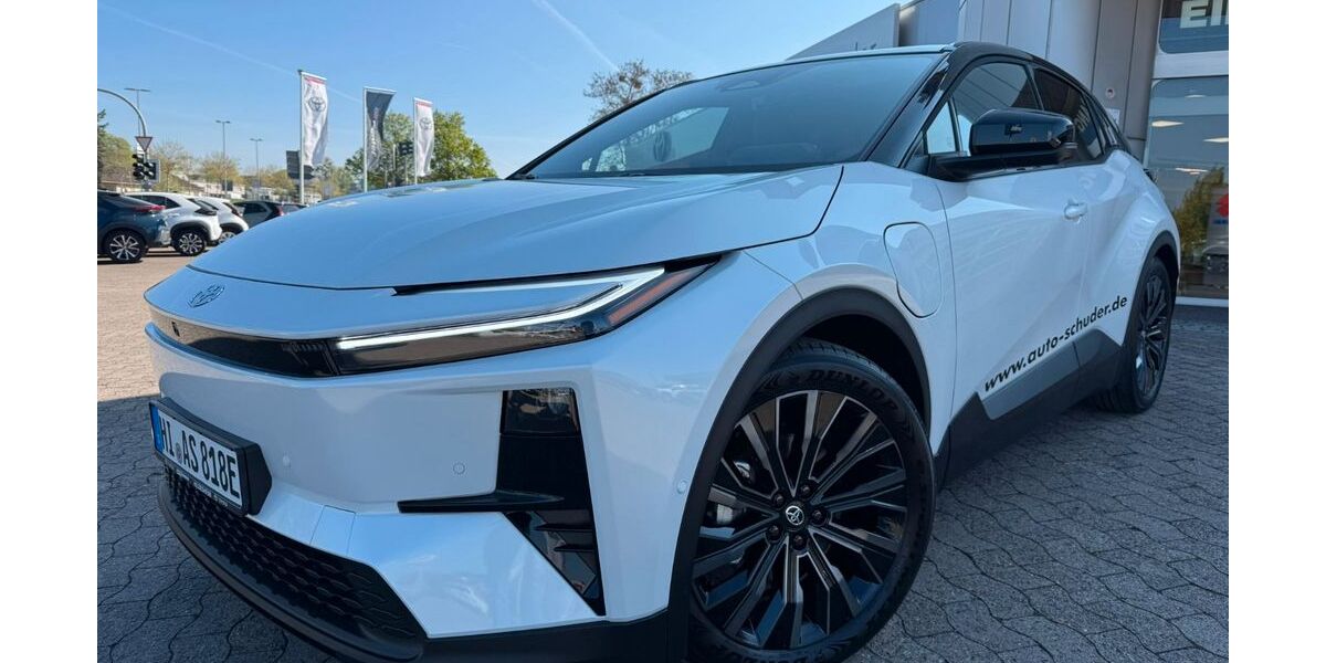 Toyota C-HR 4.900 km 52.600 &euro; Hildesheim 31137