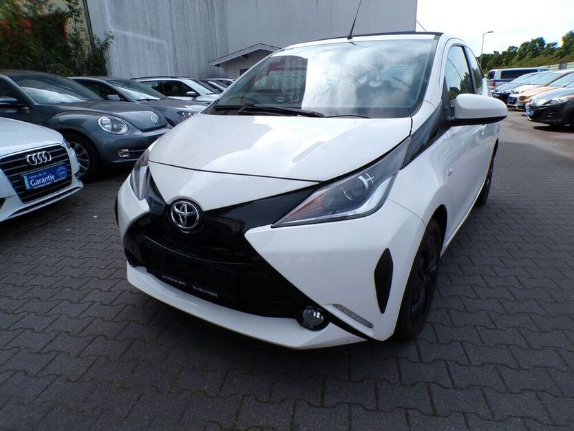 Aygo (X)