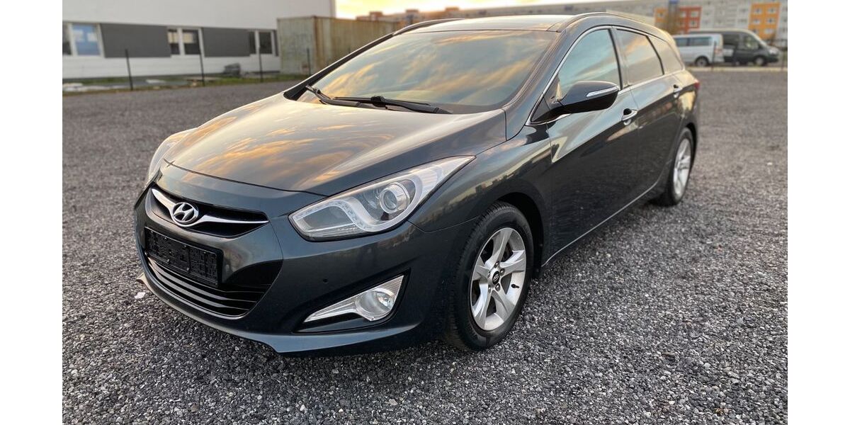 Hyundai i40 202.461 km 5.490 € Rostock 18107