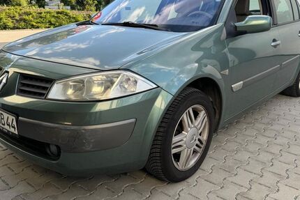 Renault Megane 127.000 km 1.300 &euro; Dohna 01809