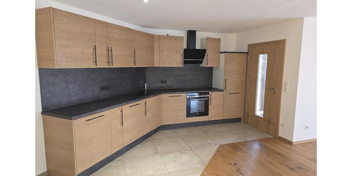 Erdgeschoßwohnung Neuhaus am Inn - 3 Zimmer, 84 m&sup2;, 790&euro; | Angebot:26112471