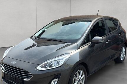 Ford Fiesta 20.720 km 12.950 &euro; Frankfurt 60386