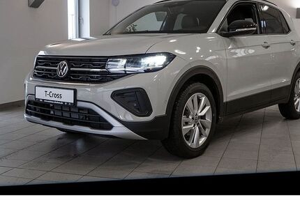 VW T-Cross 9.000 km 29.900 &euro; Kölln-Reisiek 25337