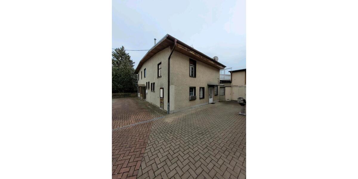 Einfamilienhaus Ballenstedt - 5 Zimmer, 240 m&sup2;, 125.000&euro; | Angebot:27132370