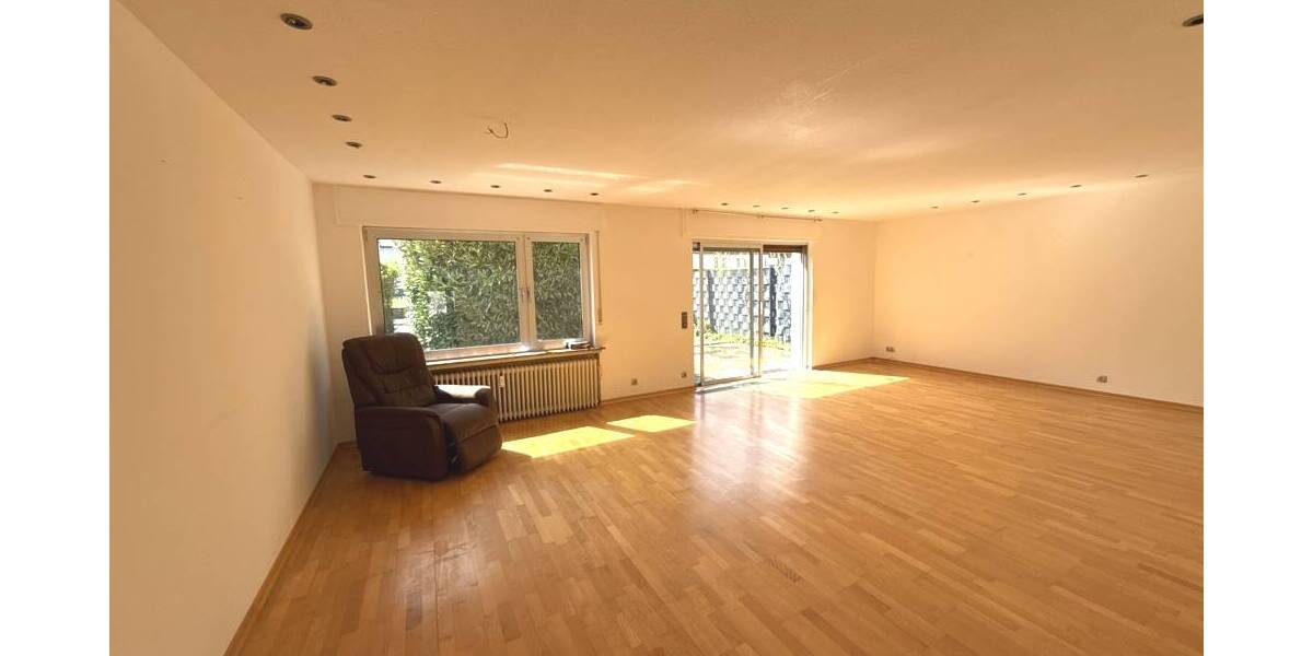 Etagenwohnung Bielefeld Hillegossen - 2 Zimmer, 95 m&sup2;, 118.000&euro; | Angebot:26402367