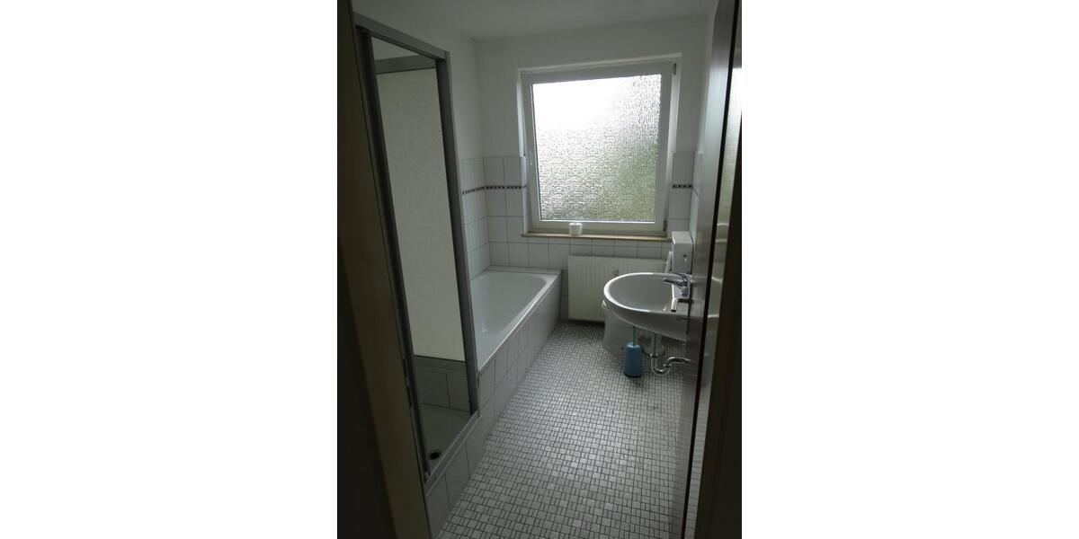 3-Zi. Wohnung in ruhiger Lage mit weitem landschaftlichen Blick 3 zimmer