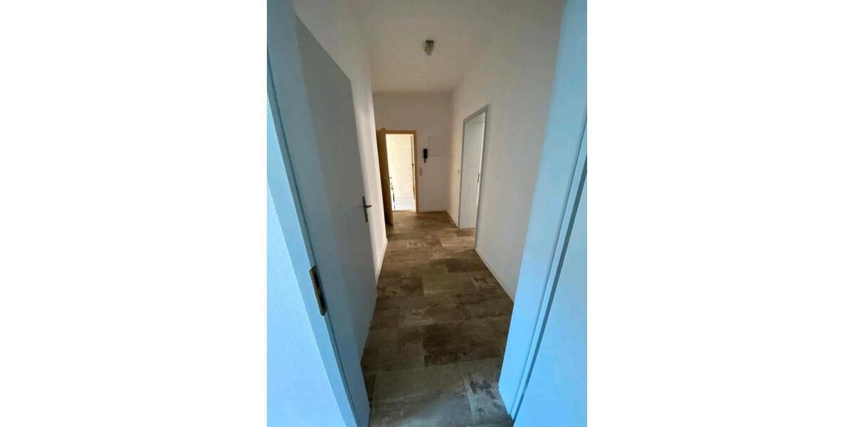 Erdgeschoßwohnung Oelsnitz (Vogtland) - 3 Zimmer, 58 m&sup2;, 600&euro; | Angebot:25479180