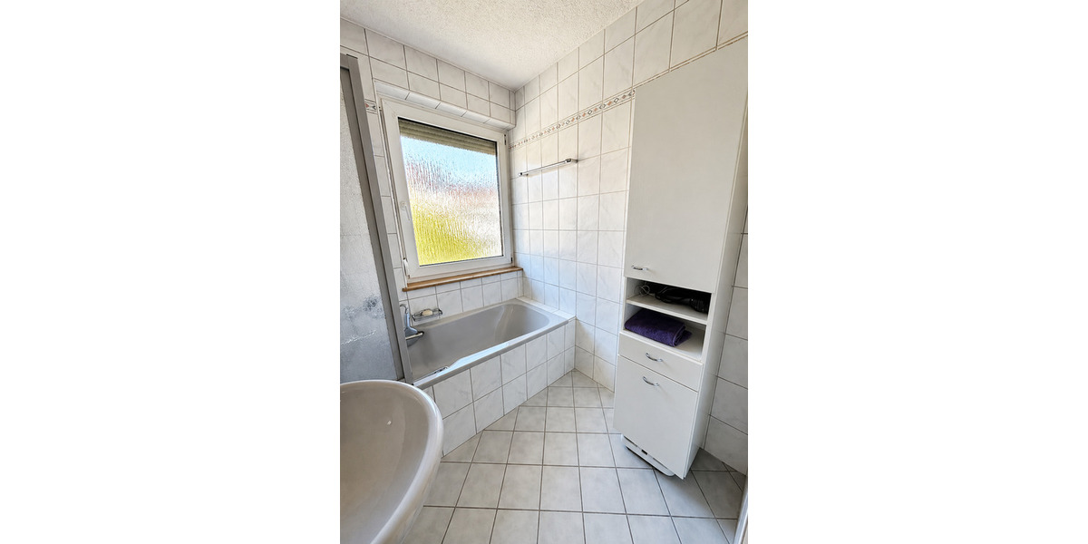 Mehrfamilienhaus, Wohnhaus Filderstadt Bernhausen - 9 Zimmer, 196 m&sup2;, 795.000&euro; | Angebot:26474972