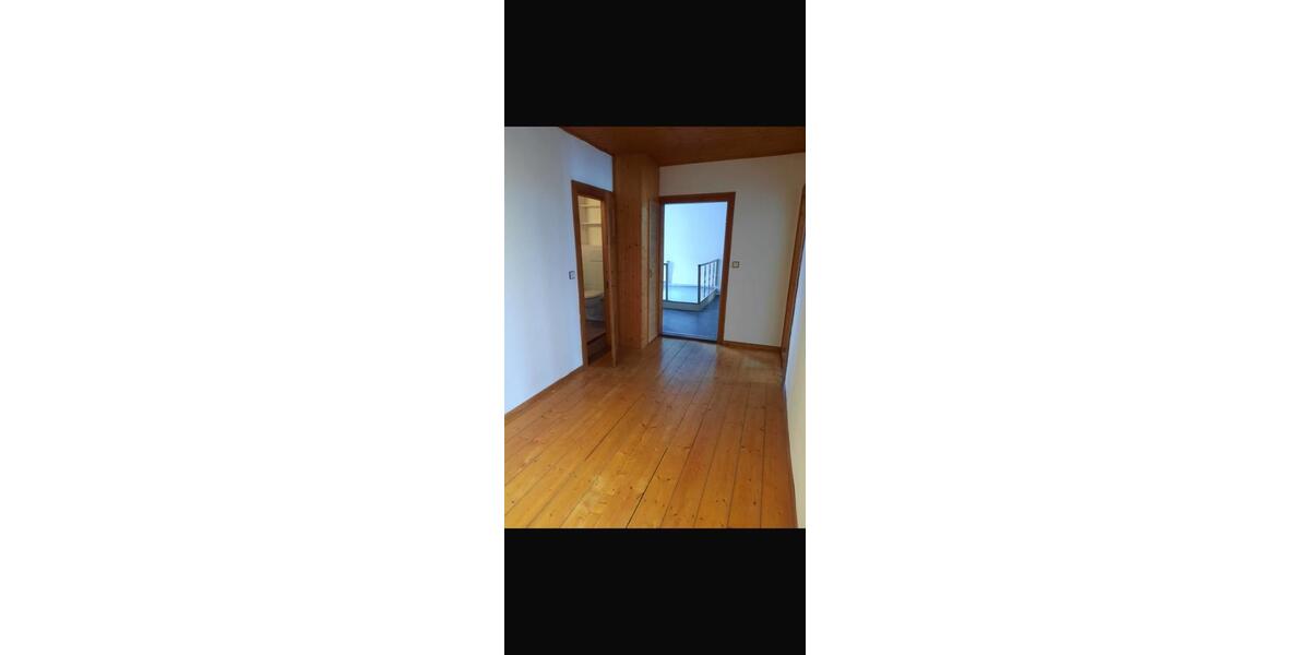 Etagenwohnung Wolfenbüttel Adersheim - 2.5 Zimmer, 72 m&sup2;, 648&euro; | Angebot:26408240