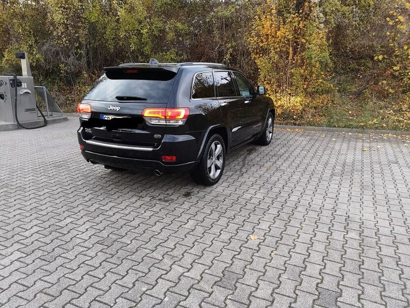 Grand Cherokee