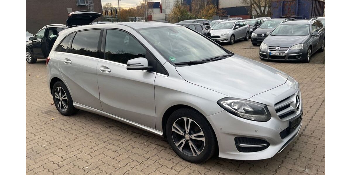 Mercedes-Benz B 180 306.000 km 5.499 &euro; Hamburg 21107
