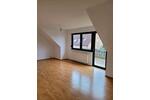 Dachgeschoßwohnung Kürnach - 3 Zimmer, 72 m&sup2;, 832&euro; | Angebot:26391743