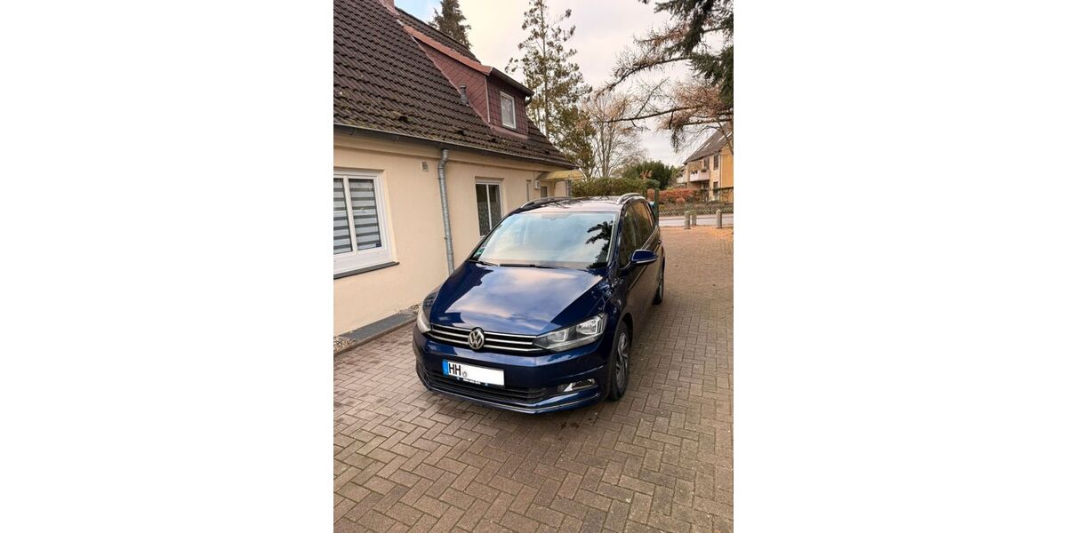VW Touran 113.070 km 17.400 &euro; Hamburg 22529