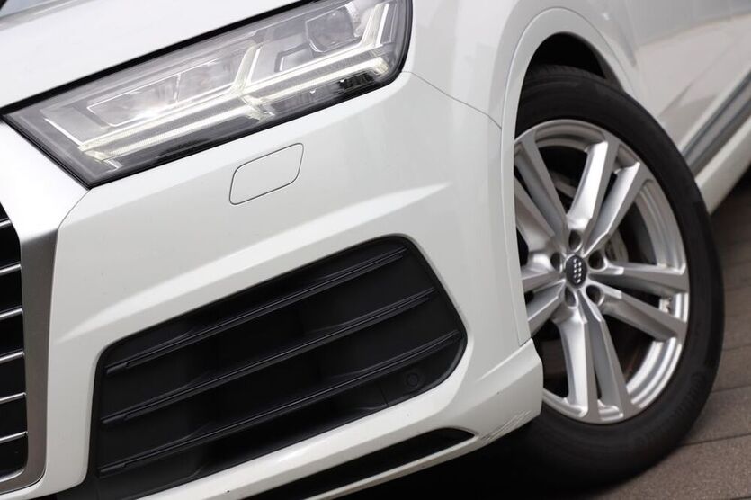 Q7