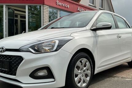 Hyundai i20 105.802 km 8.900 &euro; Oldenburg 26125