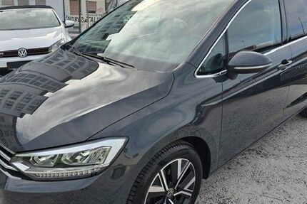 VW Touran 40.000 km 28.690 &euro; Mannheim 68159