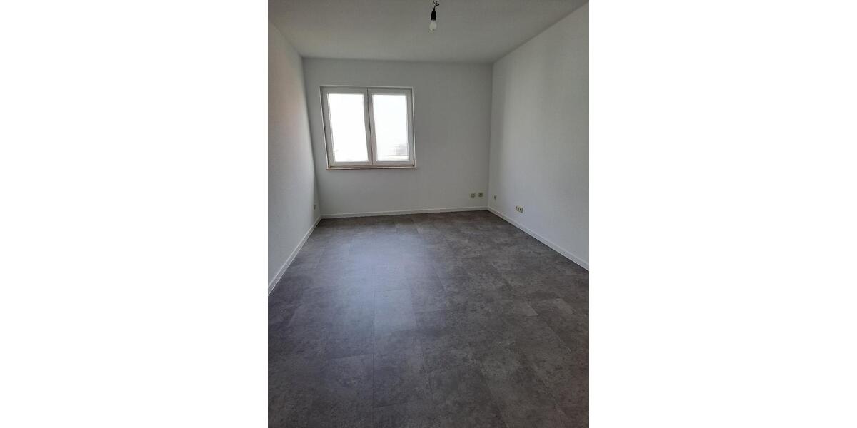 Etagenwohnung Pohlheim - 4 Zimmer, 117 m&sup2;, 1.050&euro; | Angebot:26295550