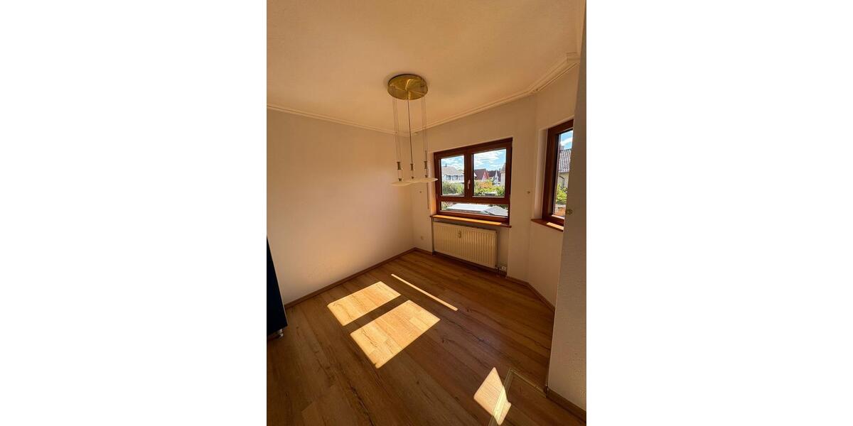 Etagenwohnung Renchen - 3 Zimmer, 70 m&sup2;, 249.000&euro; | Angebot:25936065