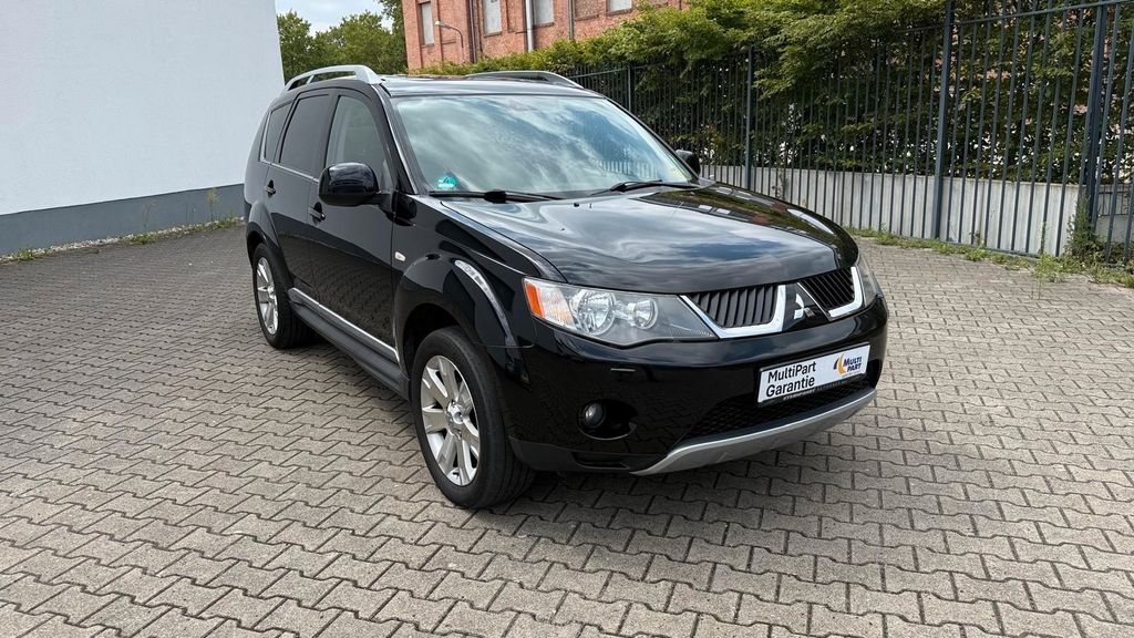Mitsubishi Outlander 221.124 km 4.990 &euro; Berlin 13088