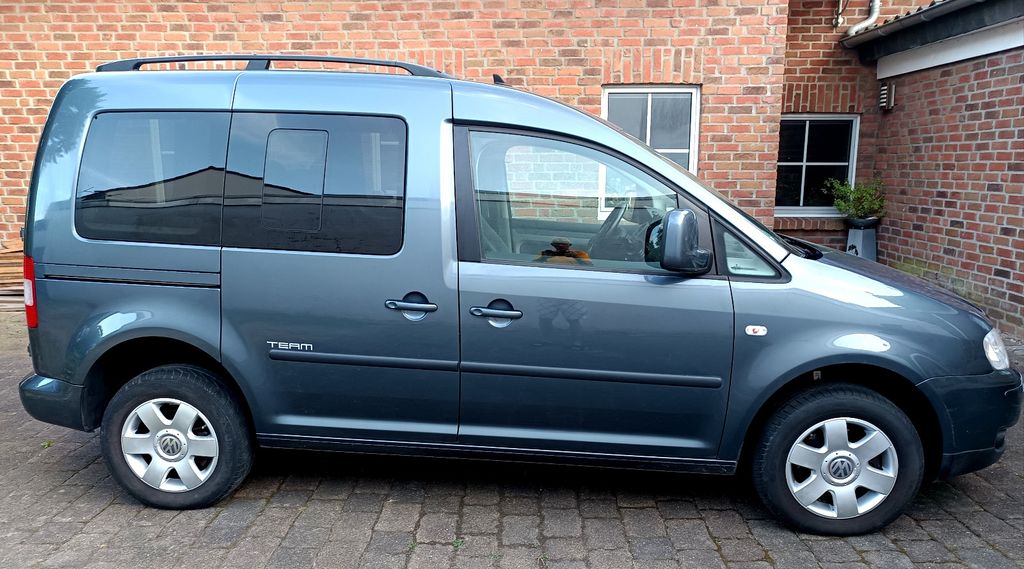 VW Caddy 244.000 km 6.200 &euro; Wegberg 41844