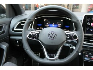 VW T-Roc 2,0 TDi 4-Motion R-Line Navi DSG SOFORT !!! 29.000 km 29.950 € Bonn 53225