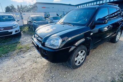 Hyundai TUCSON 189.000 km 2.350 € Filderstadt 70794