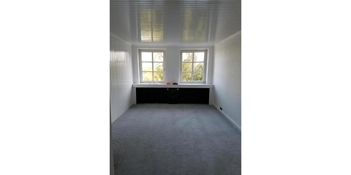 Mehrfamilienhaus, Wohnhaus Lasbek - 12 Zimmer, 400 m&sup2;, 650.000&euro; | Angebot:27128362