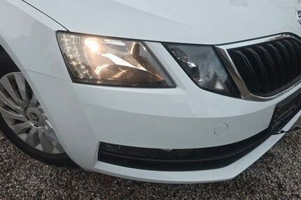 Skoda Octavia 105.050 km 12.499 &euro; Chemnitz 09113