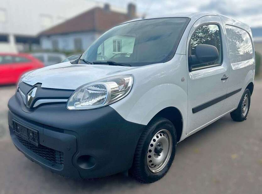 Renault Kangoo 158.000 km 7.140 € Nürnberg 90431