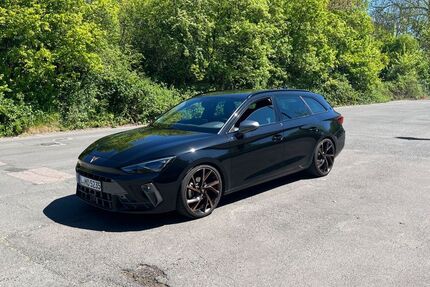 Cupra Leon 24.000 km 29.999 &euro; Leipzig 04205