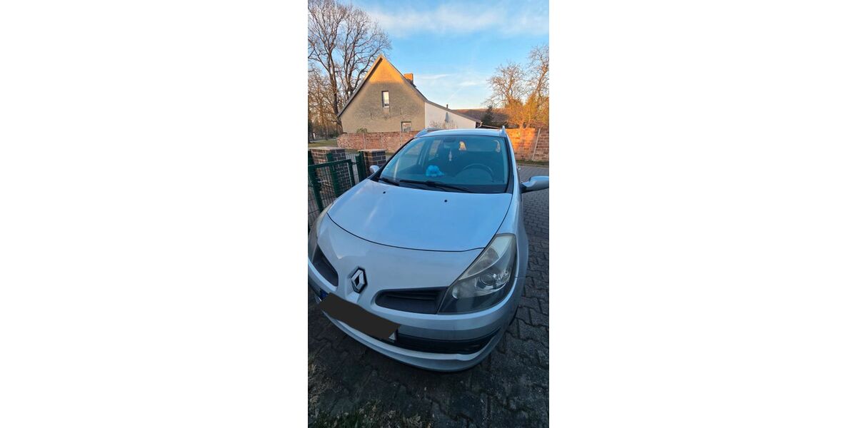 Renault Clio 230.000 km 2.000 &euro; Bestensee 15741
