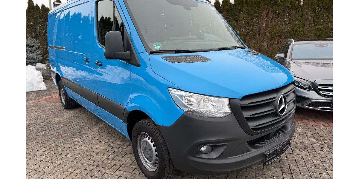 Mercedes-Benz Sprinter 68.581 km 23.562 &euro; Adelsdorf 91325
