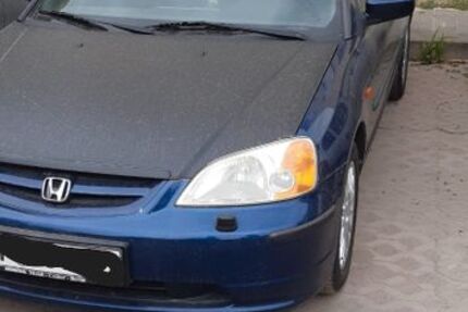 Honda Civic 153.000 km 3.000 &euro; Zossen 15806